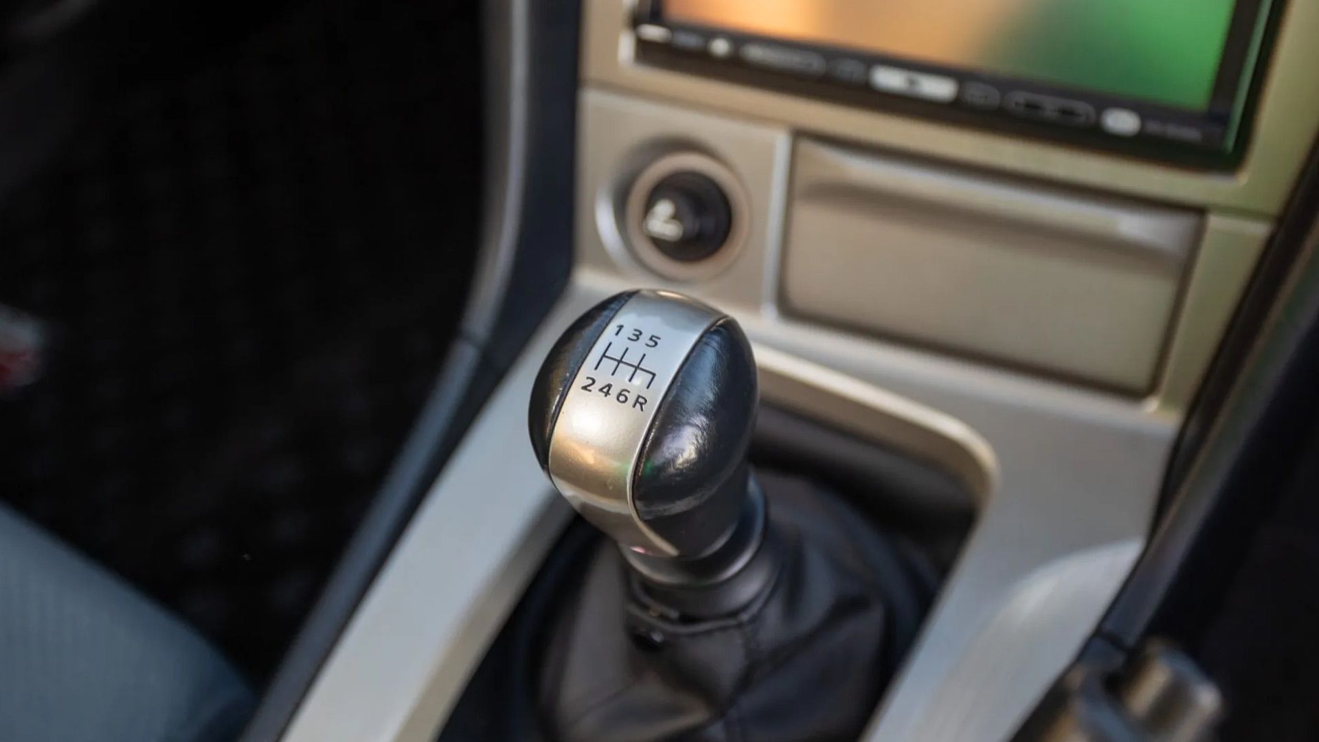 Nissan Skyline R34 GT-R gearbox