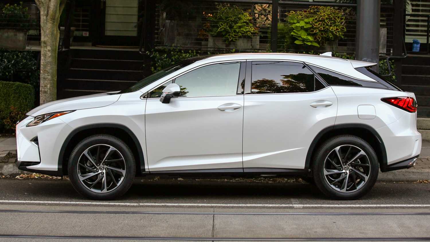 Lexus Rx Side Lexus RX Generations Ranked By Reliability