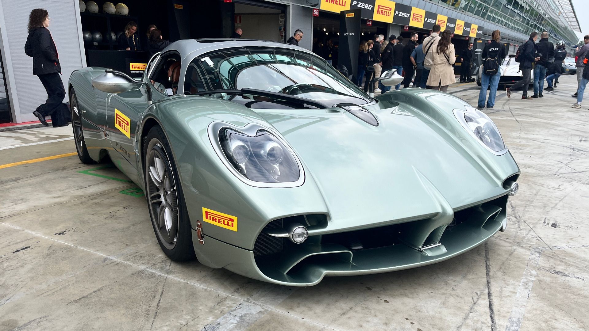 Pagani Utopia Roadster front three-quarter