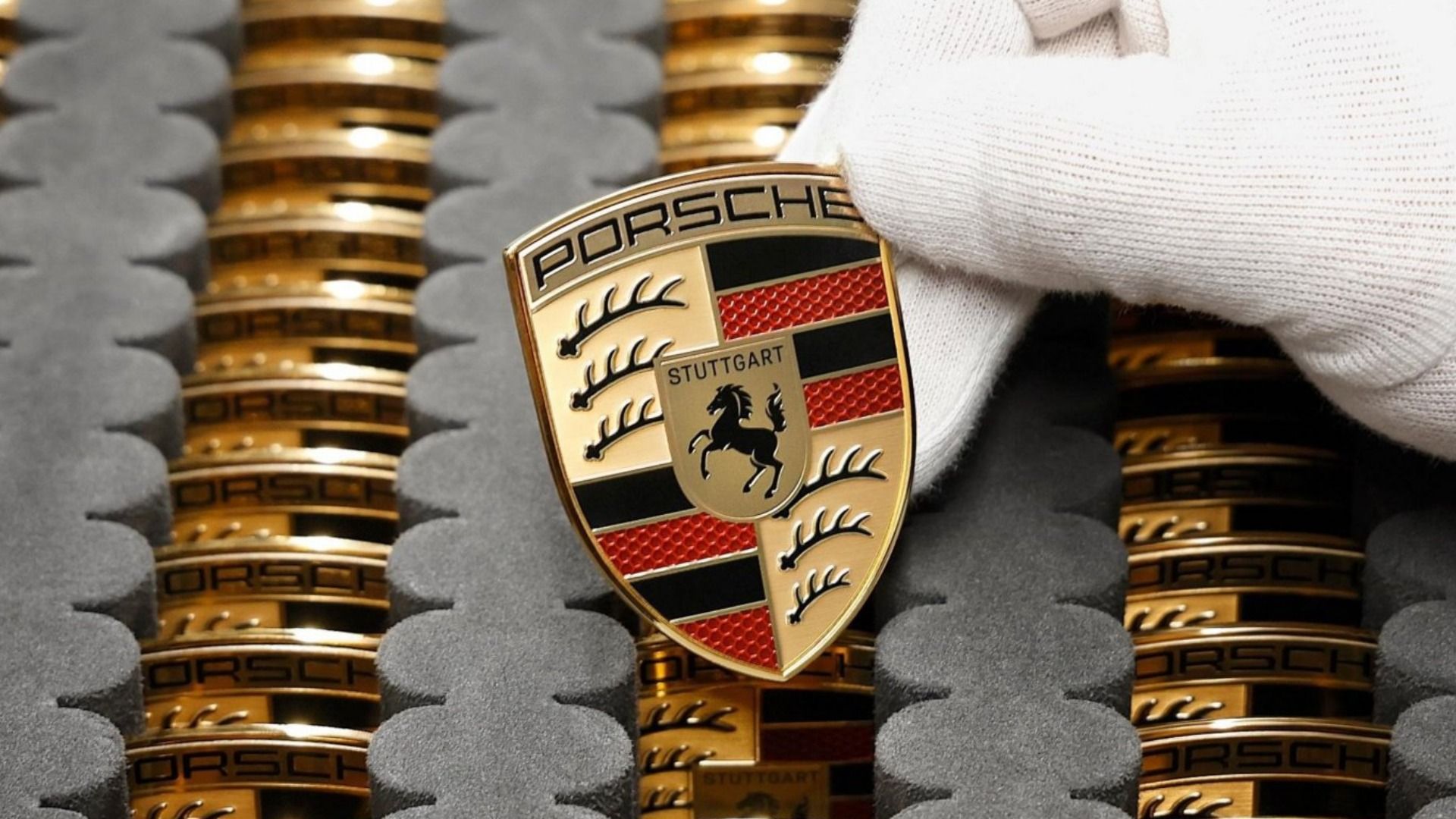 Porsche najcenniejszą marką luksusową na świecie. Dlaczego traci pieniądze?