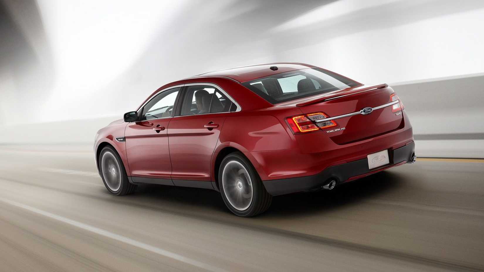 2010-2019 Ford Taurus SHO Was A Sleeper Sedan Everyone Forgot About