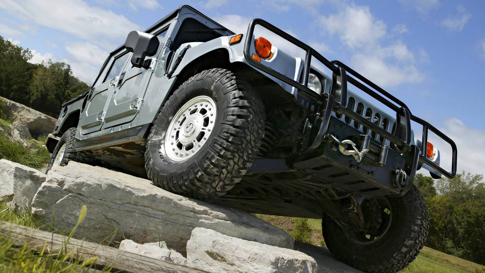 This Is Why The Hummer H1 Isn’t Seen As A Collector’s Vehicle Yet
