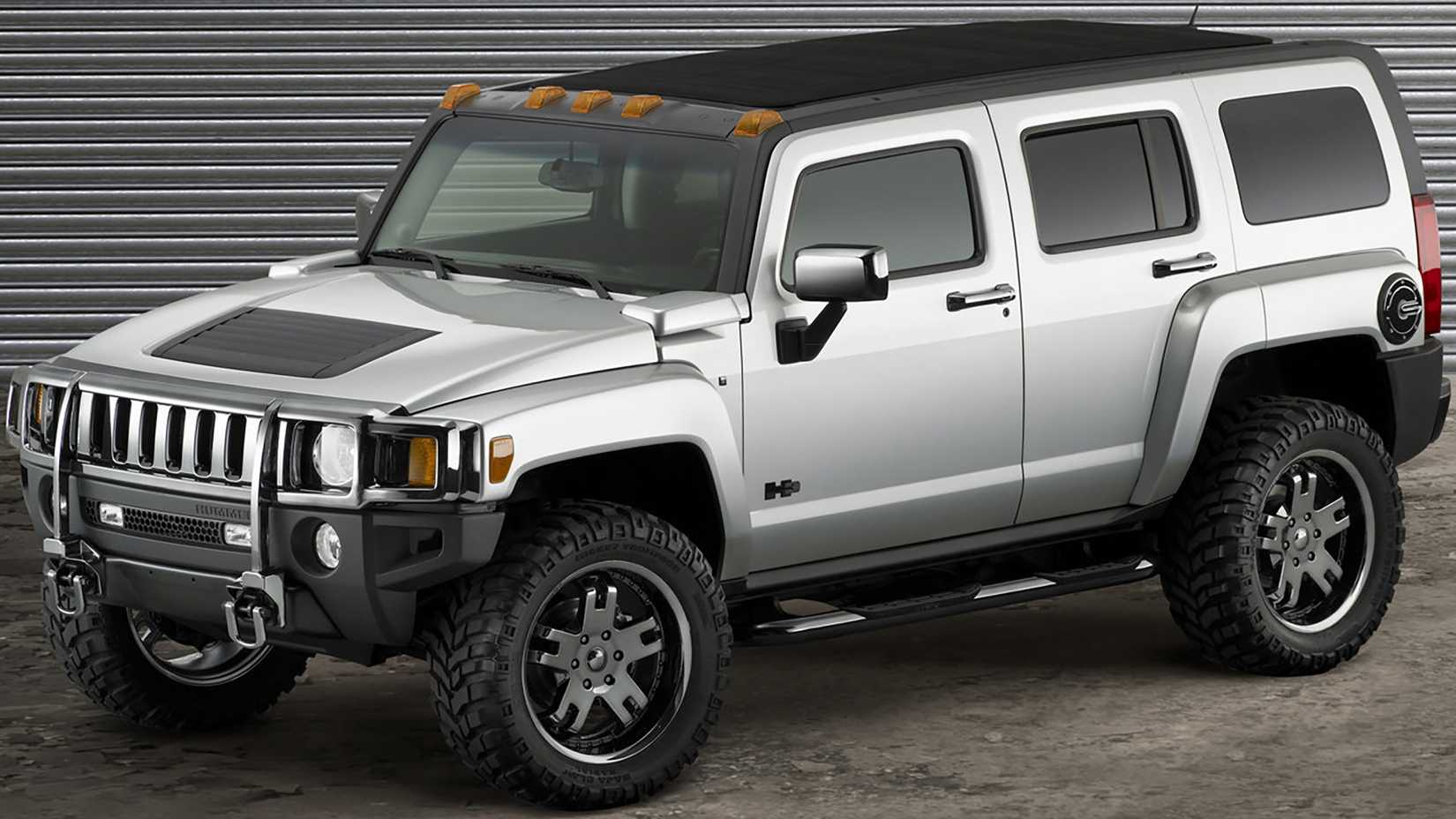 The Most Powerful Pickup Truck In The World Is The GMC Hummer