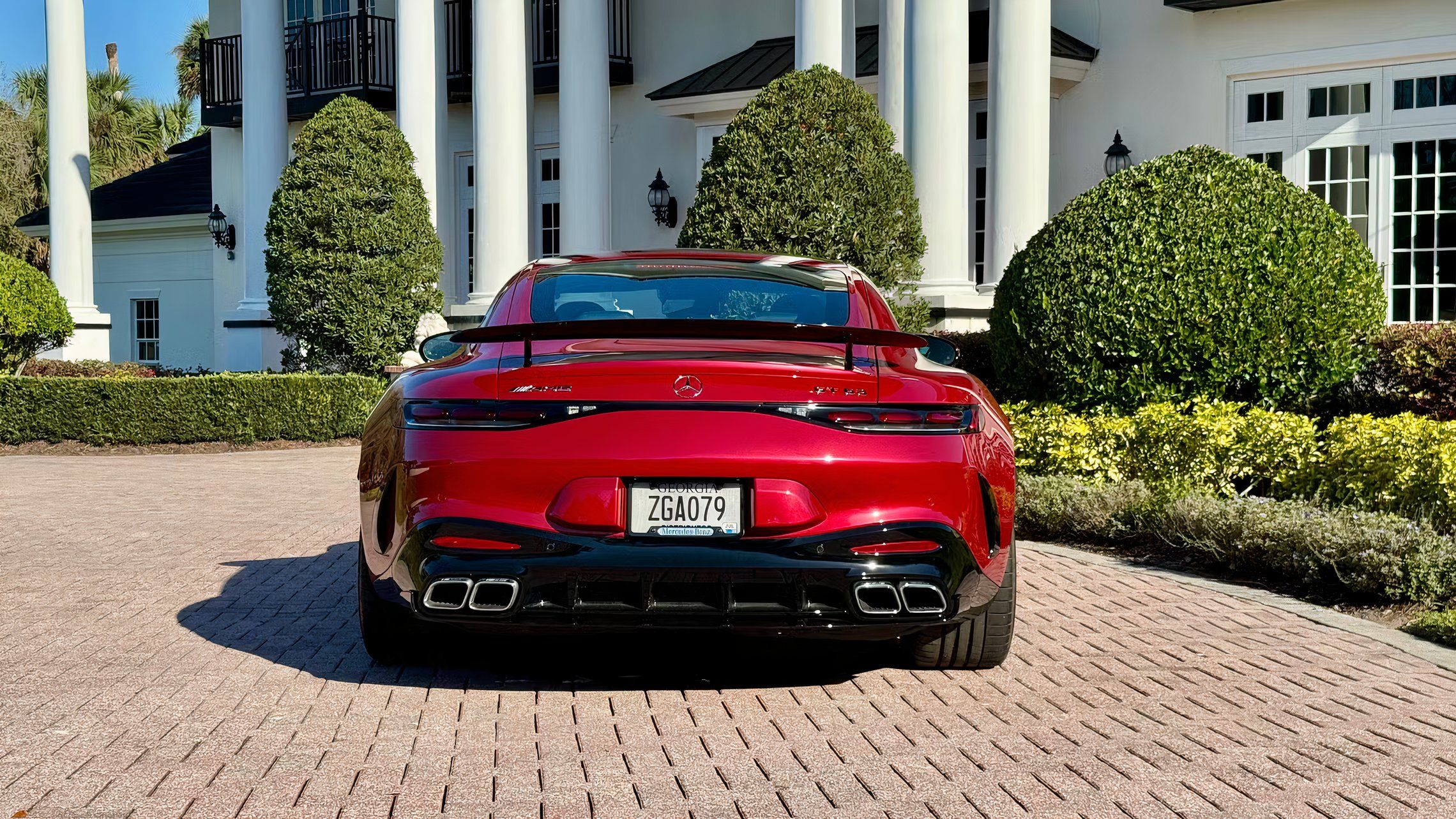 Video Luxury Cars And EVs Are Looking Like Great Deals Right Now video-luxury-cars-and-evs-are-looking-like-great-deals-right-now