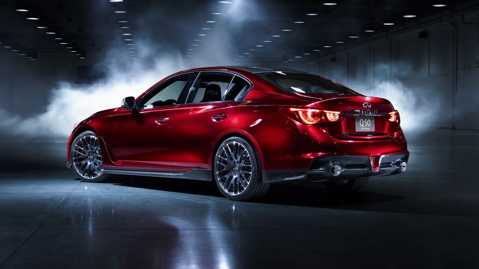 2014 Q50 Eau Rouge Concept rear 3/4 static