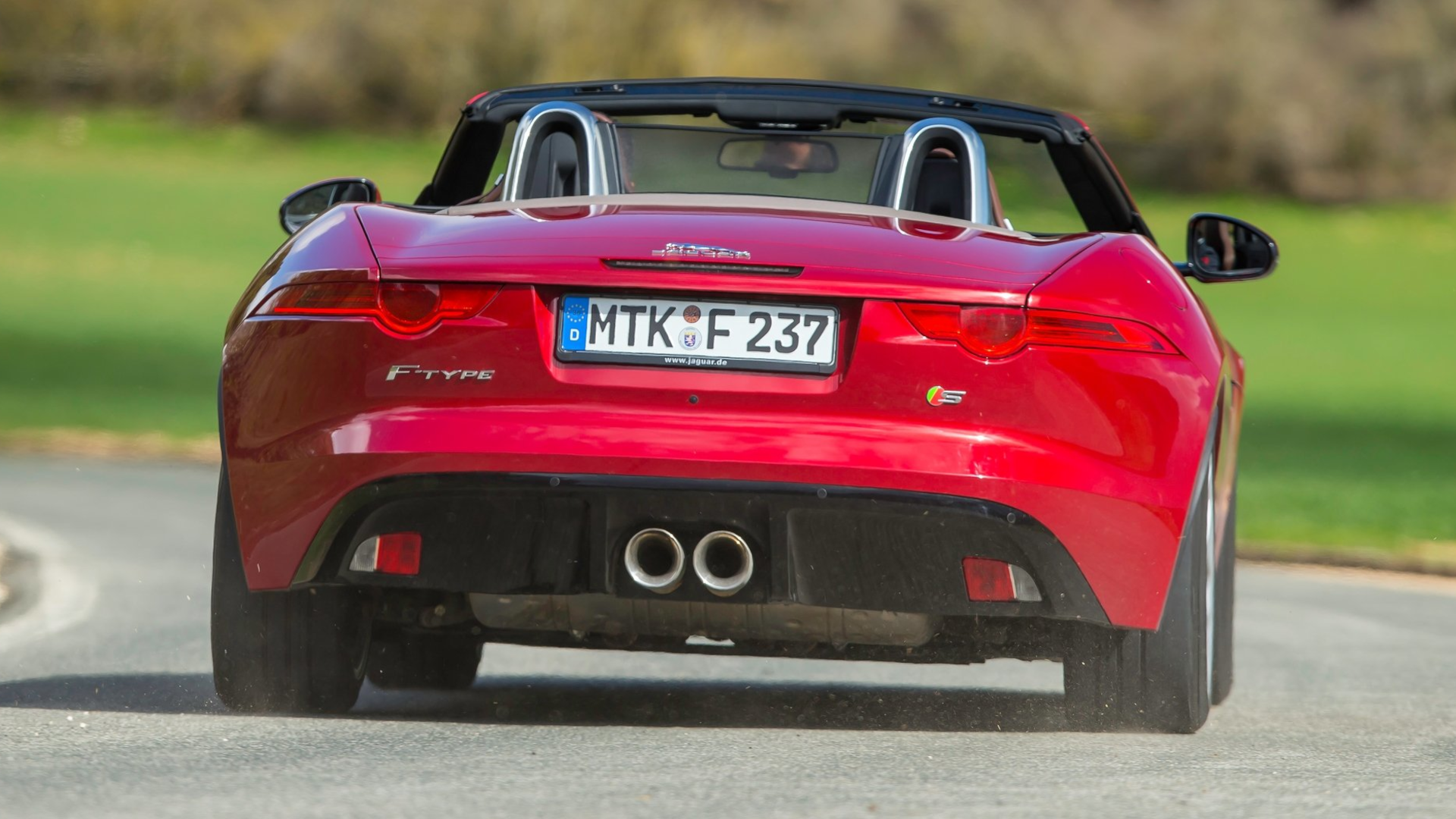 Here's What You Should Expect To Pay For A Manual Jaguar F-Type