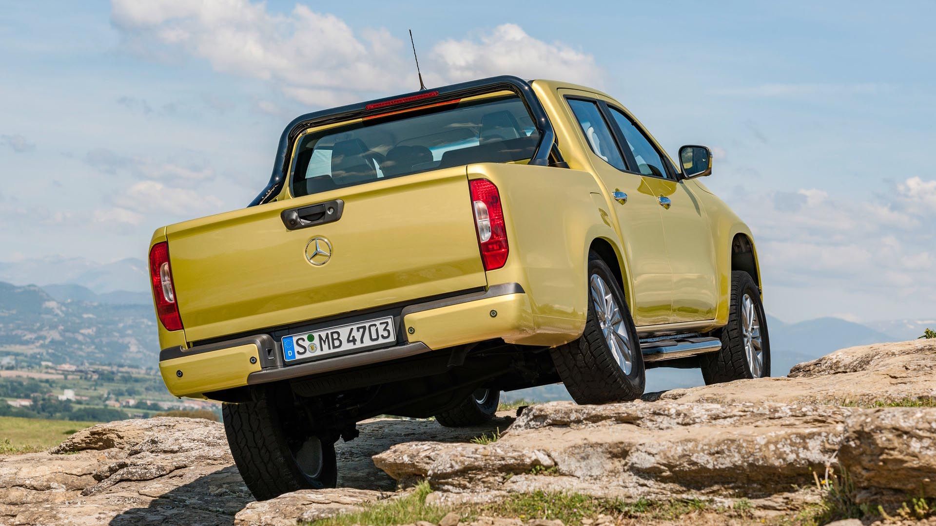Why The Mercedes-Benz X-Class Failed Despite Its Strong Potential