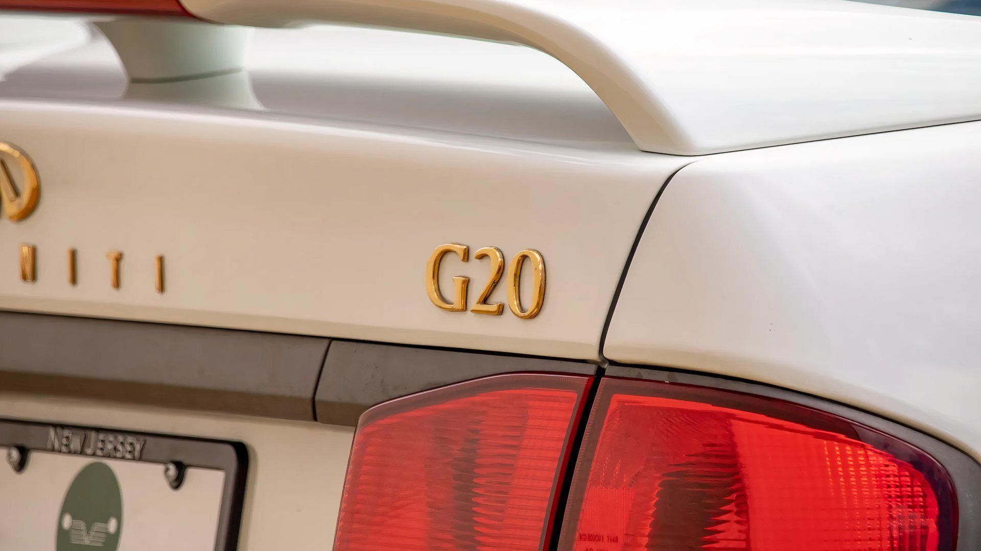 2002 Infiniti G20 rear badge