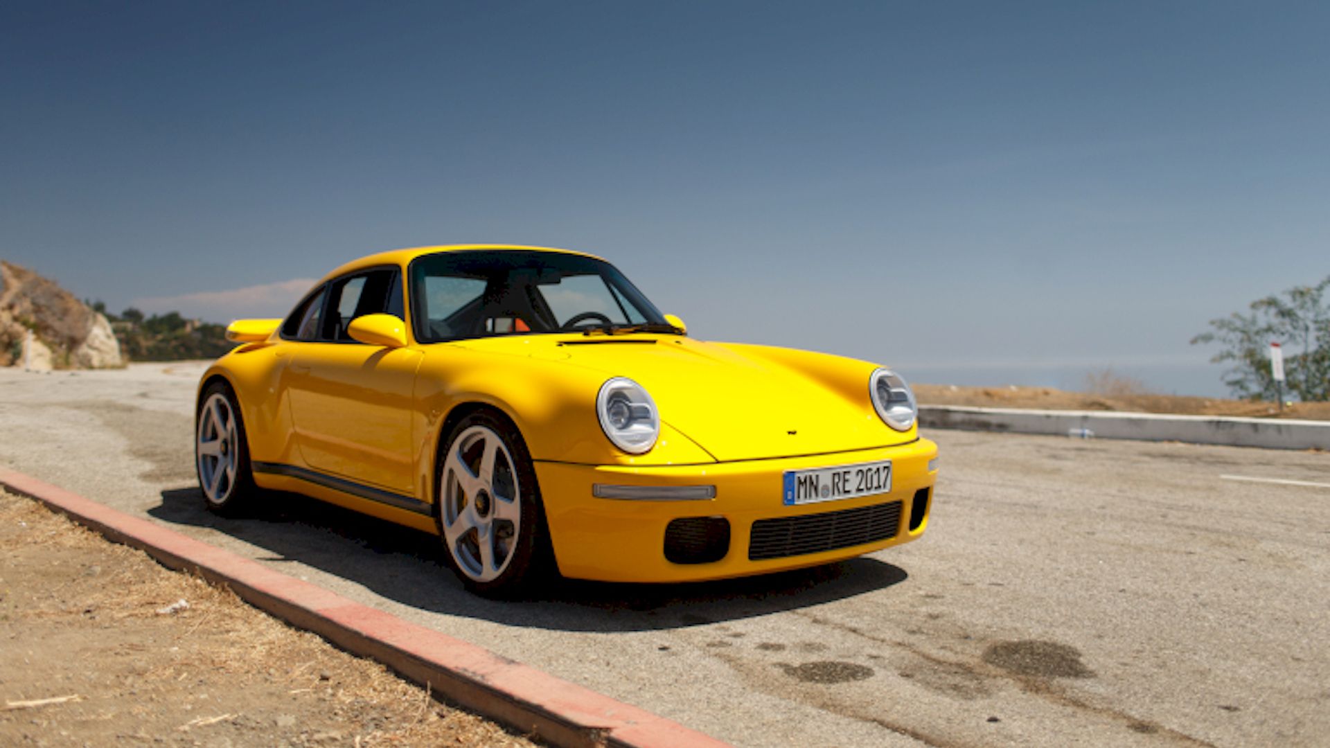 The Hardcore Porsche That Could Humble The Ferrari F40