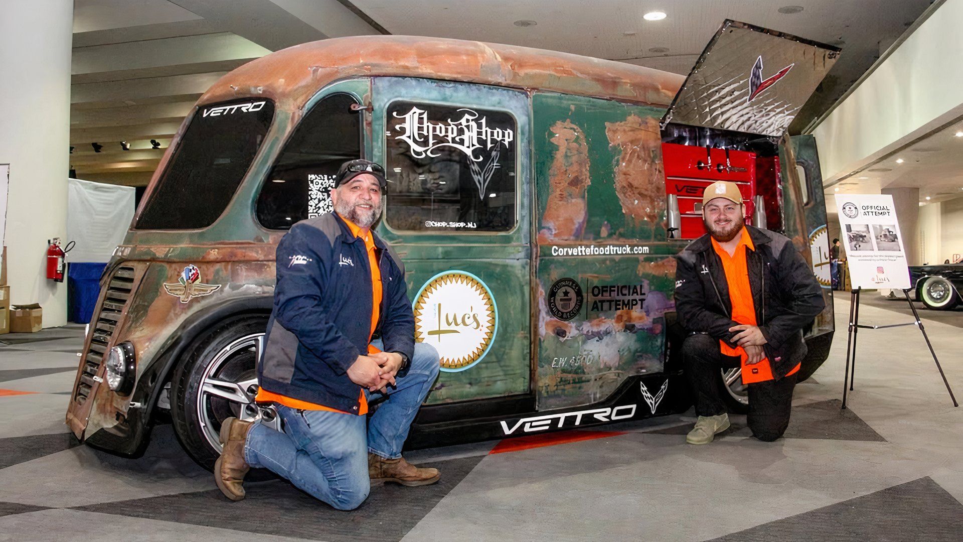 Rusty-Looking Food Truck Is Really A C8 Corvette, And It's Going For A ...
