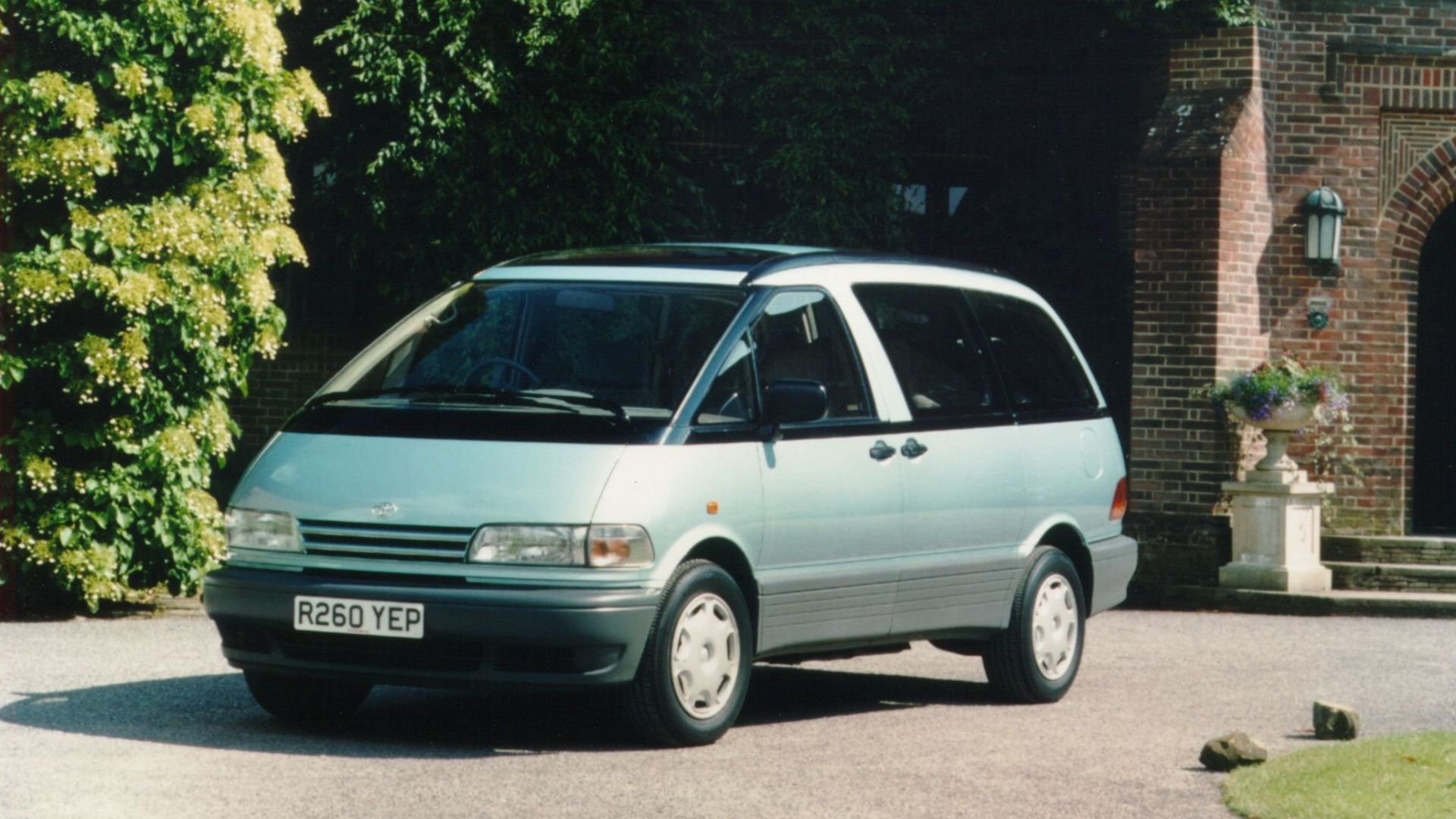 There’s Only Ever Been One True Mid-Engined Car With Four Doors