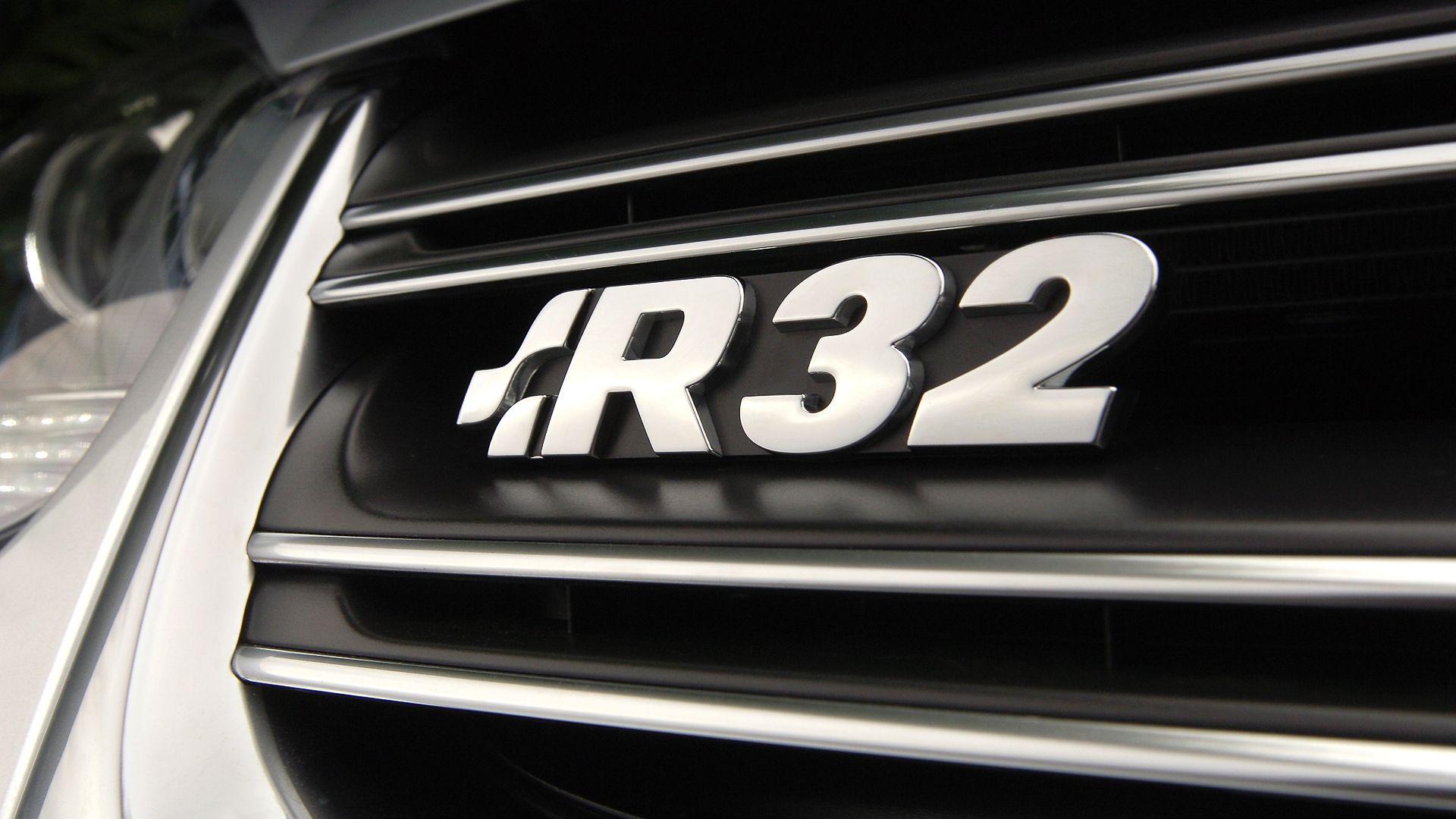 Volkswagen Golf R32. Mk.V-7-1