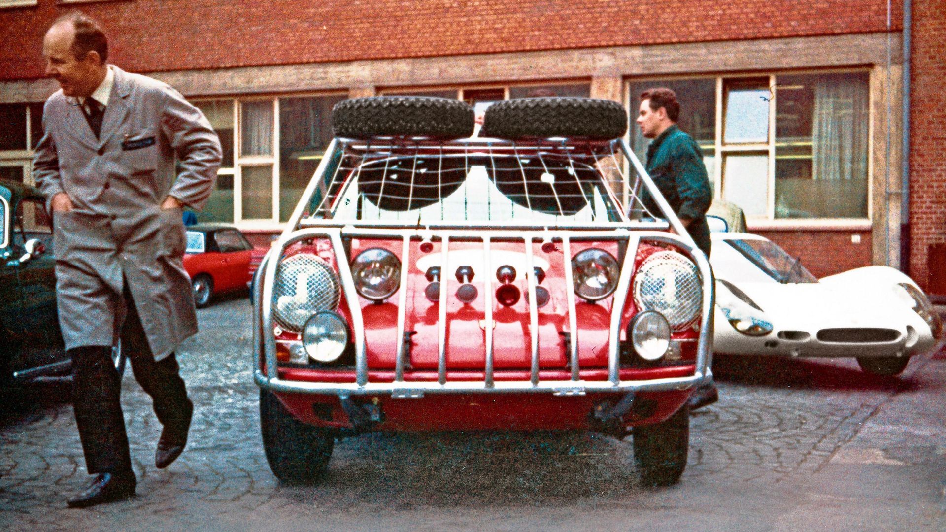 The Porsche 911 S Outfitted With A 'Roo' Cage That Completed The
