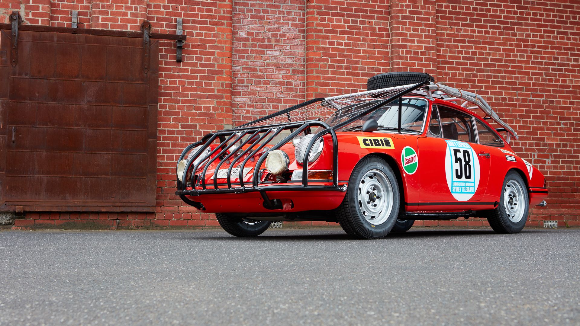 The Porsche 911 S Outfitted With A 'Roo' Cage That Completed The