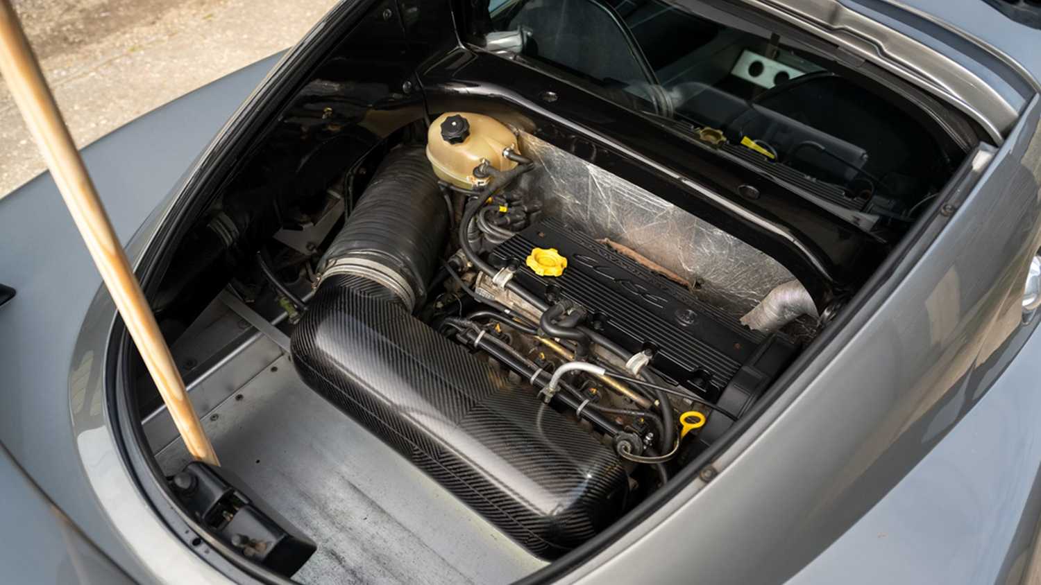 Lotus Exige R Engine One Of The Purest Lightweight Sports Cars Ever Can Now Be Imported To ...