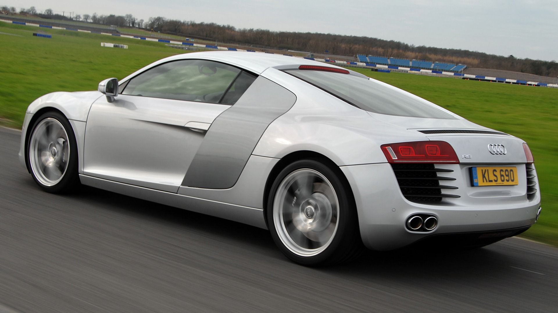 10 Supercars That Were The Last From Their Respective Brands With A ...