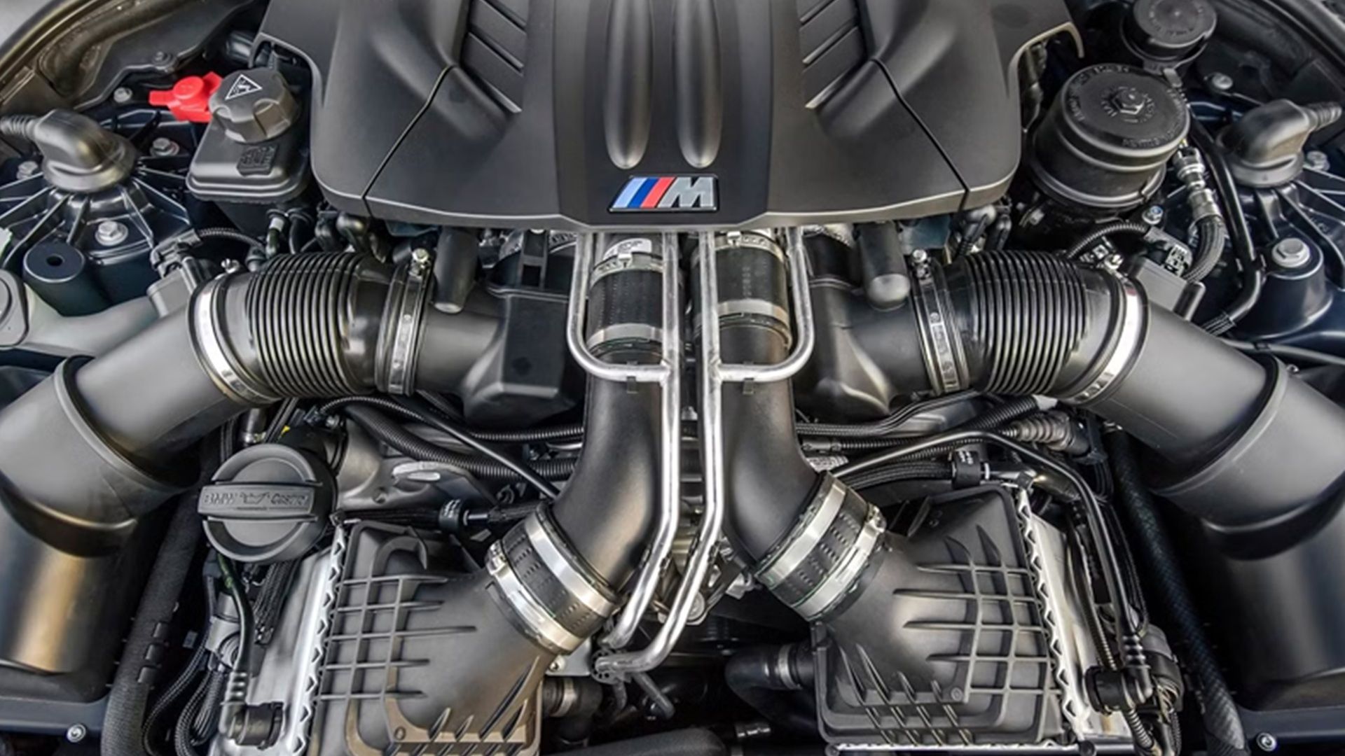 The BMW M5 F10 Is The Last One Available With A Manual Gearbox