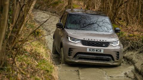 2025 Land Rover Discovery Pricing, Photos & Specs