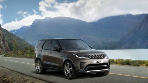 2025 Land Rover Discovery Pricing, Photos & Specs