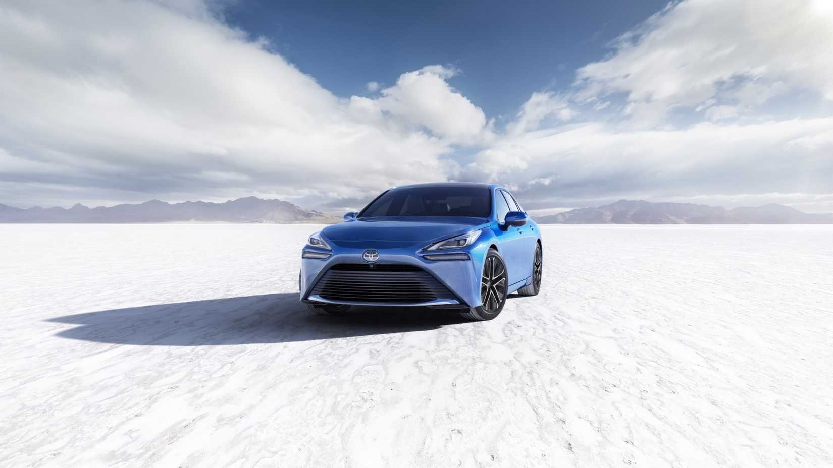 2021 - 2025 Toyota Mirai 