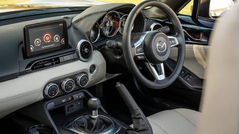 2022 Mazda MX-5 Miata Pricing, Photos & Specs