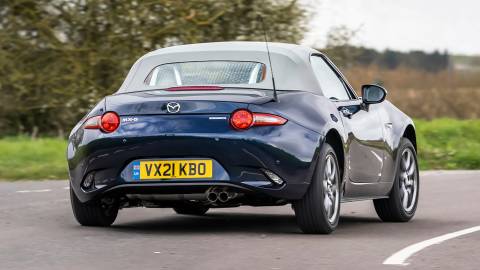 2022 Mazda MX-5 Miata Pricing, Photos & Specs