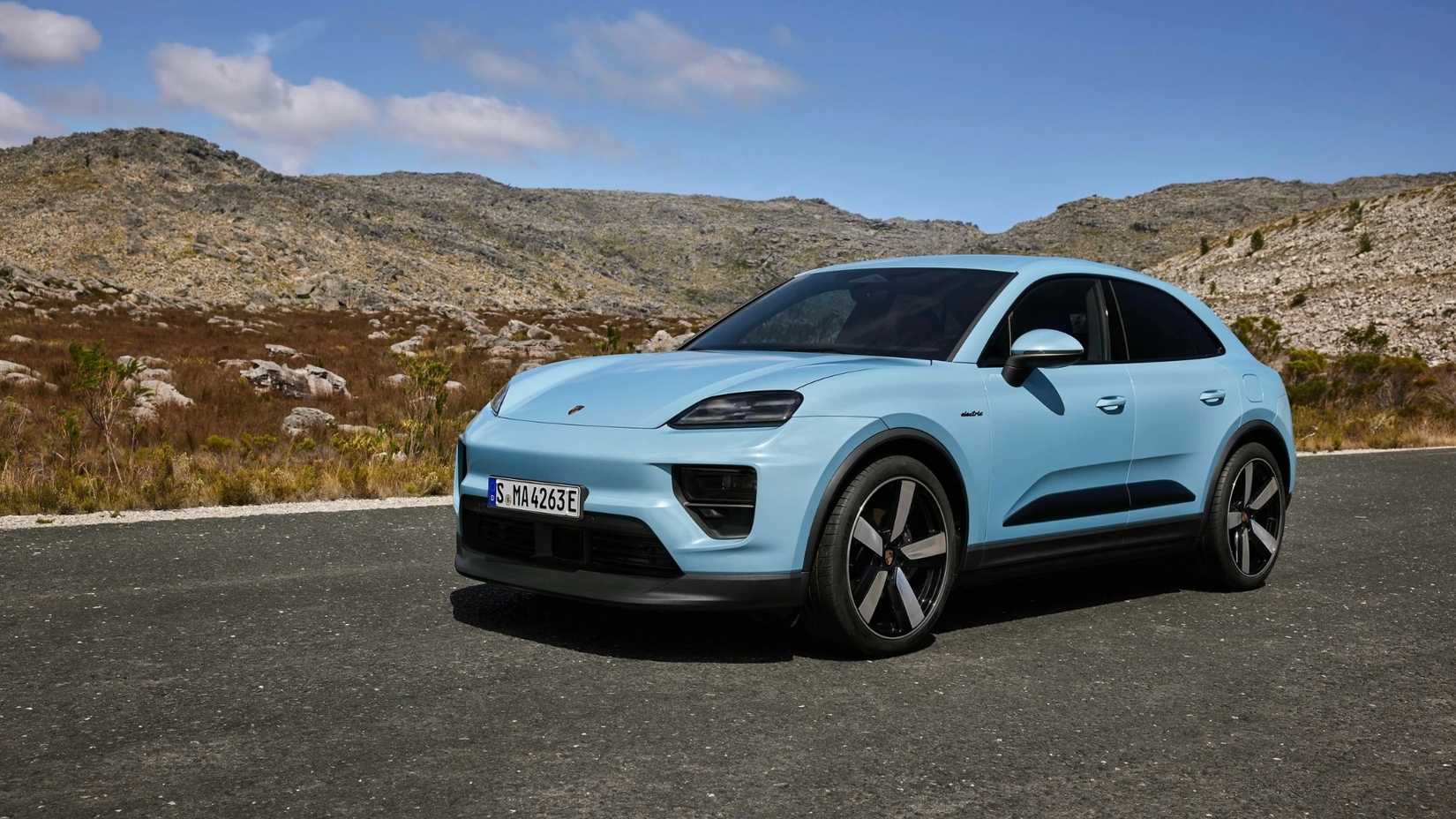2024 - 2025 Porsche Macan Electric21