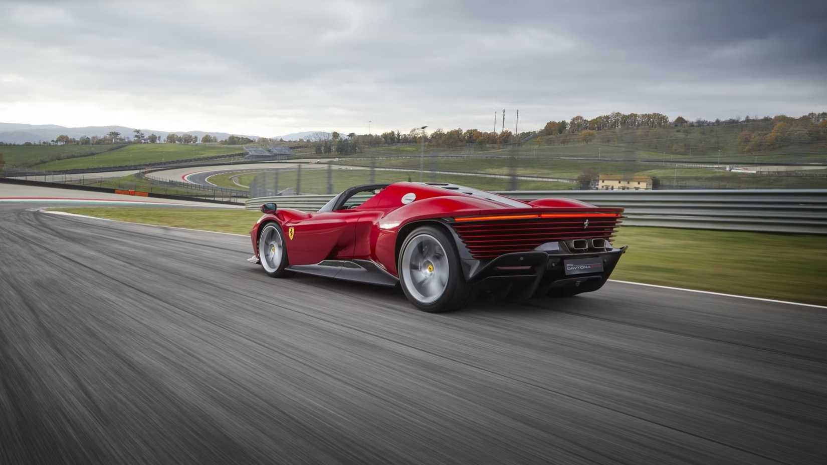 Ferrari Patents A Cool Roof-Mounted Launch Control Handle