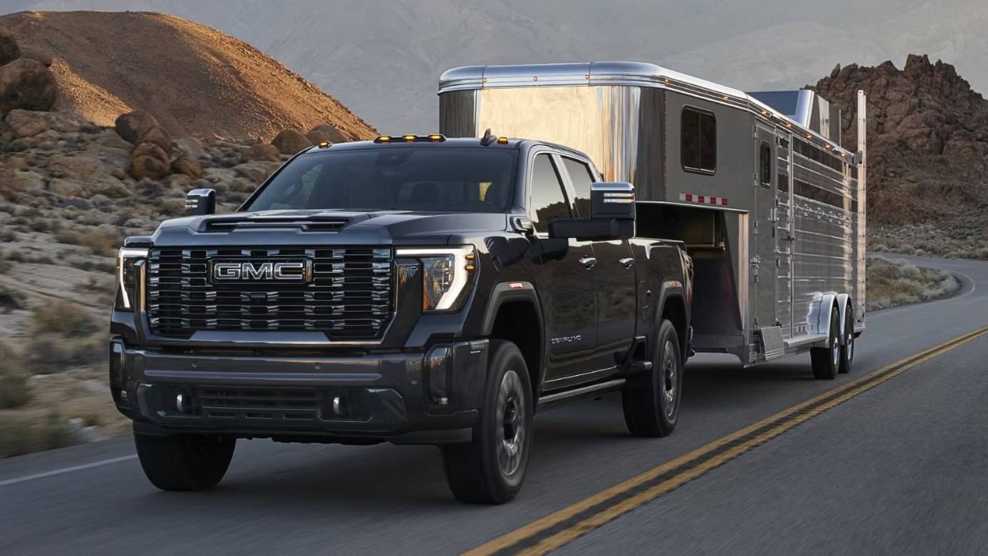 2027 GMC Sierra 3500HD Pricing, Photos & Specs