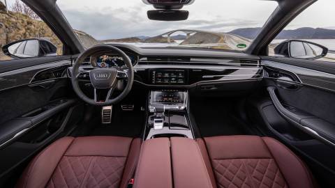 Audi A8 – photo 8