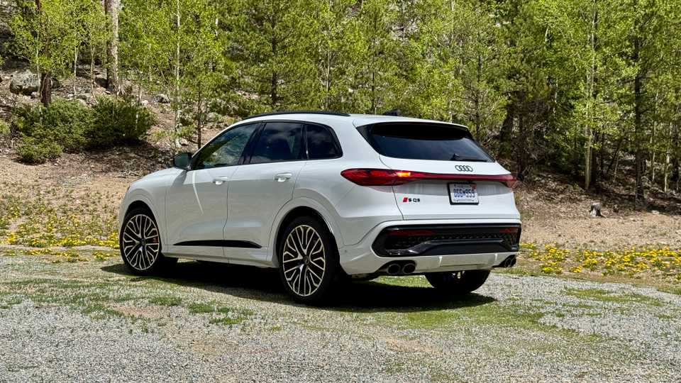 2025 Audi Q5 Pricing, Photos & Specs