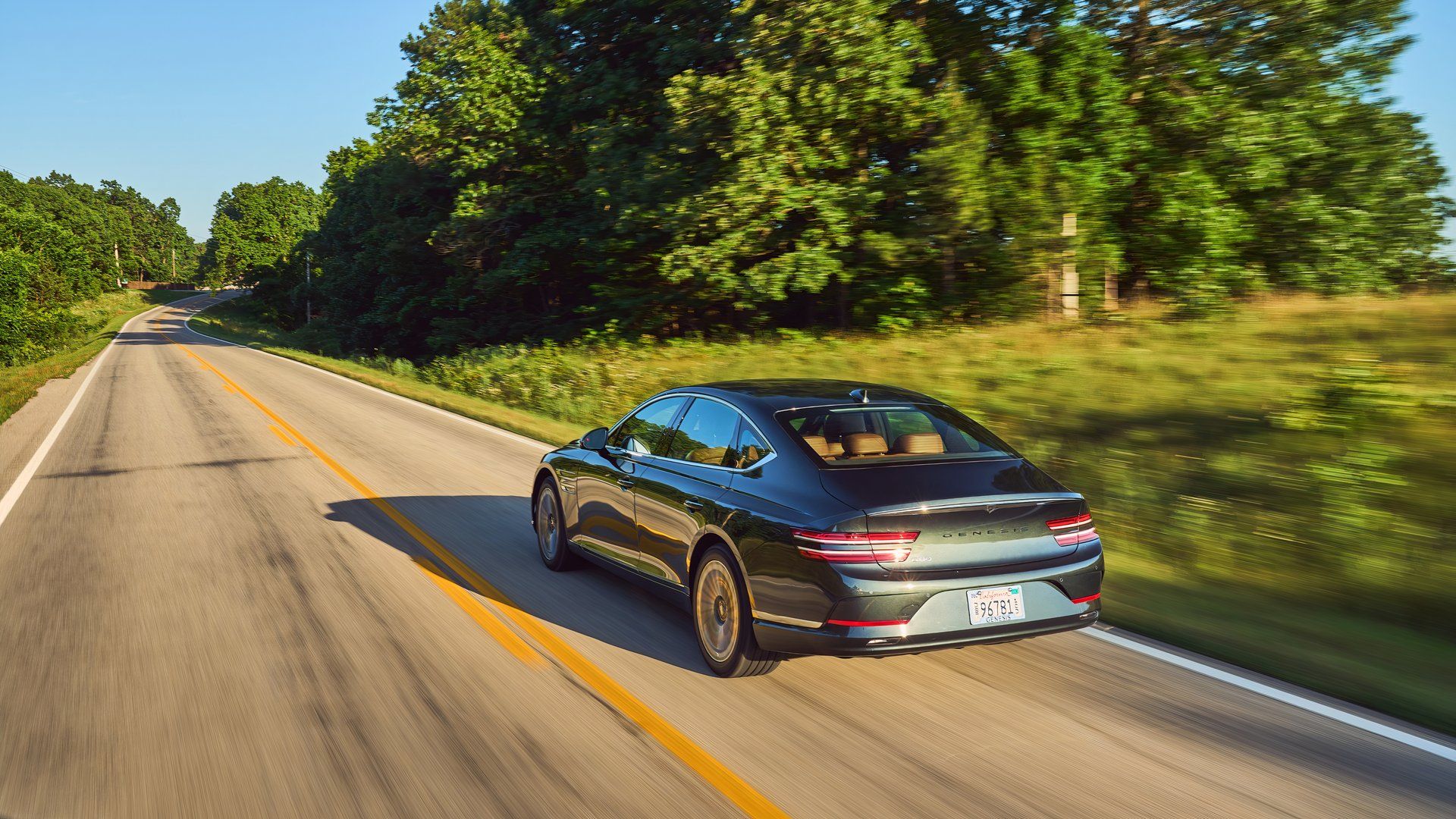 From The Alfa Romeo Giulia To Volvo S90, Here's 10 Sexy Sedans That ...