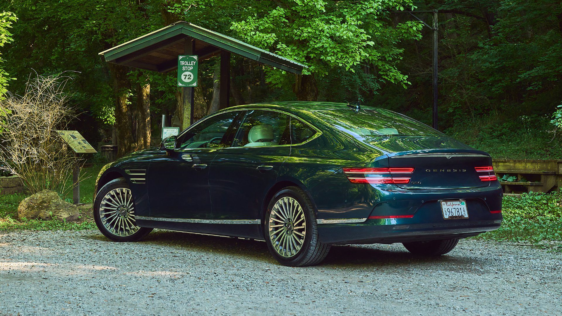 From The Alfa Romeo Giulia To Volvo S90, Here's 10 Sexy Sedans That ...