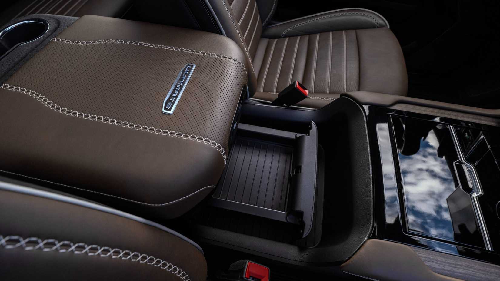 2025 GMC Yukon Denali Ultimate