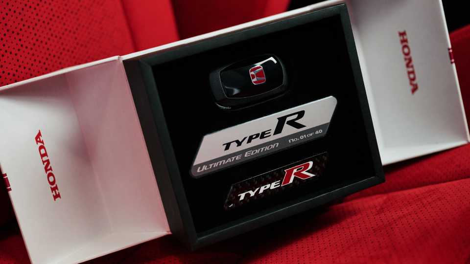 Type R 2025 Modified 2025 Honda Civic Type R Pricing, Photos & Specs