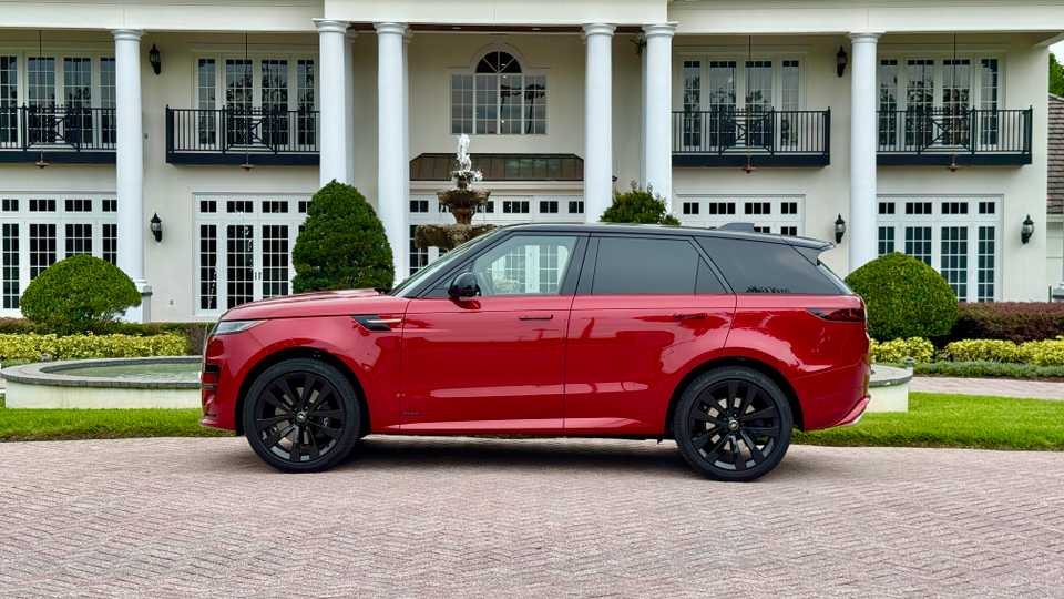 2025 Land Rover Range Rover Sport Pricing, Photos & Specs