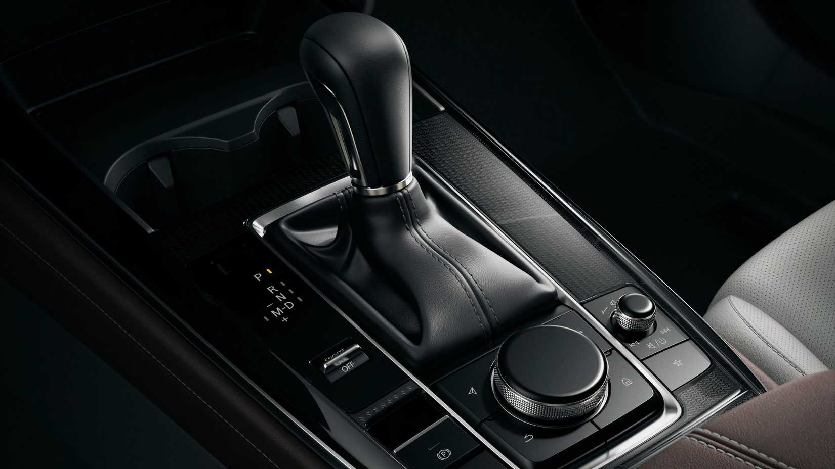 Mazda CX-30 2026 с новым пакетом Aire