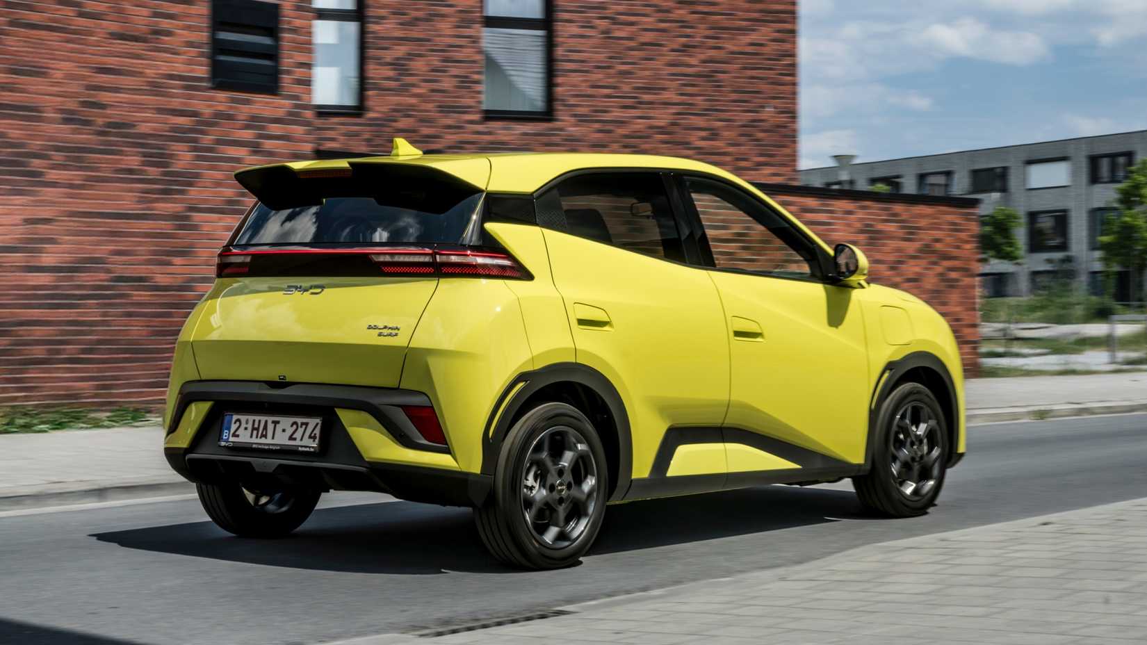 2025_BYD_DOLPHIN SURF_ACTION_016