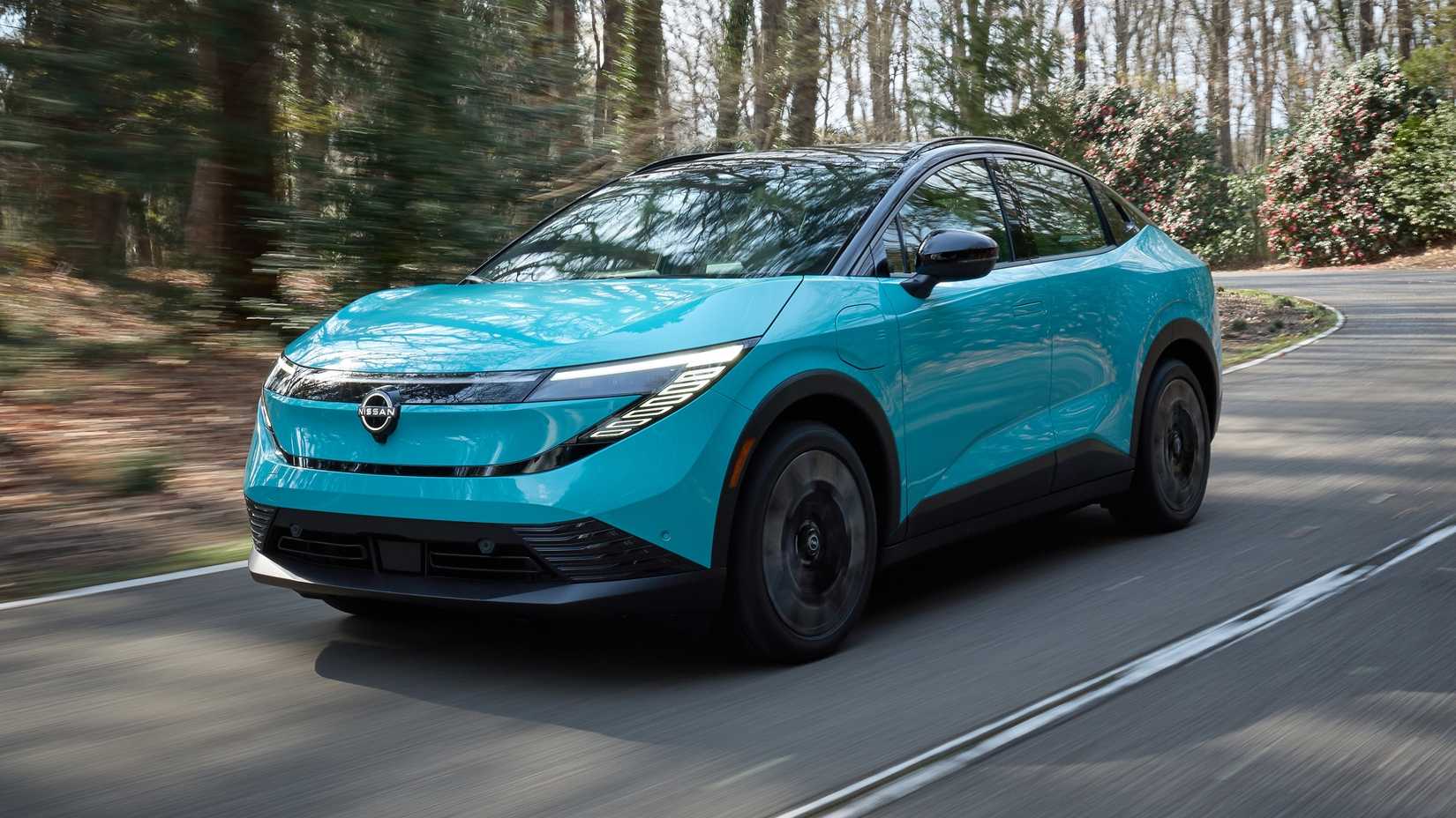 Mercedes-Benz продала долю в Nissan на фоне кризиса