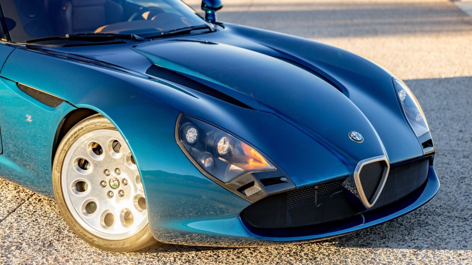 The Alfa Romeo TZ Is An Ultra-Rare Italian-American Collaboration