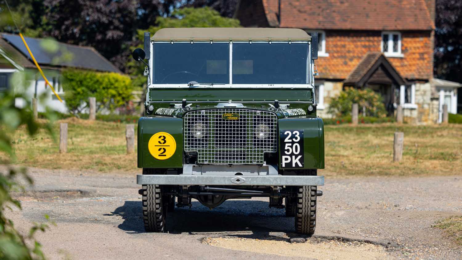 Land Rover 1900s Meet The Oldest Surviving Military Land Rover Series I