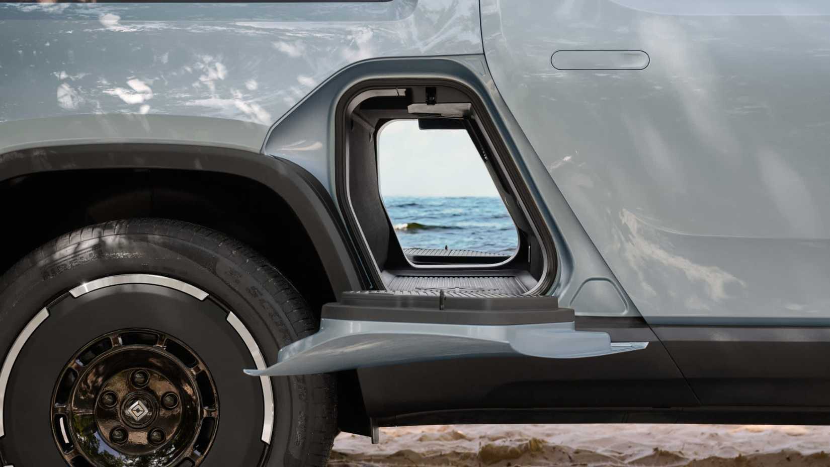 Exciting Rivian Gear Tunnel Shuttle Gallery