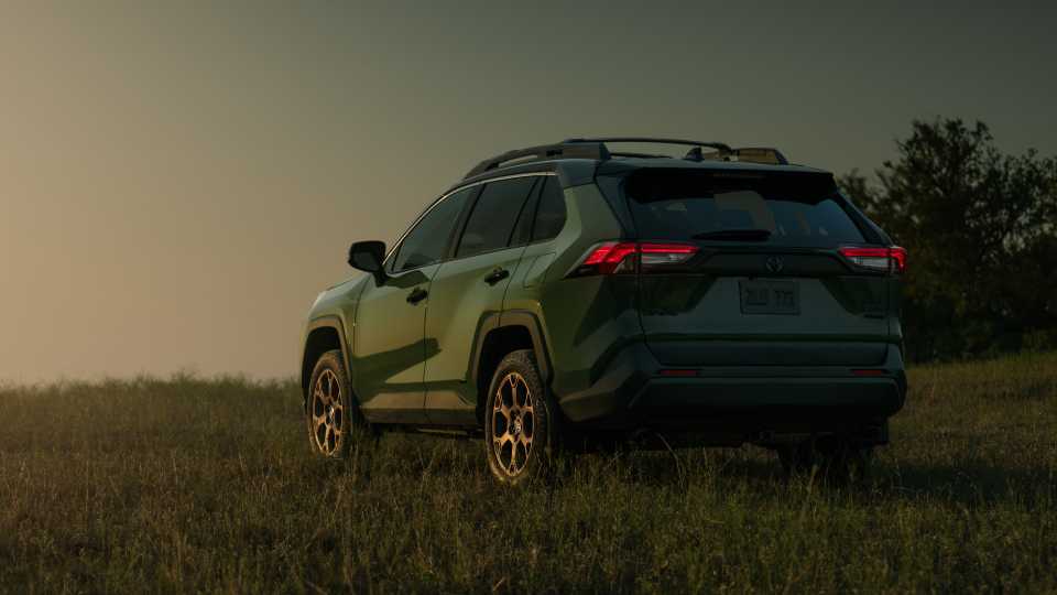 2025 Toyota RAV4 Pricing, Photos & Specs