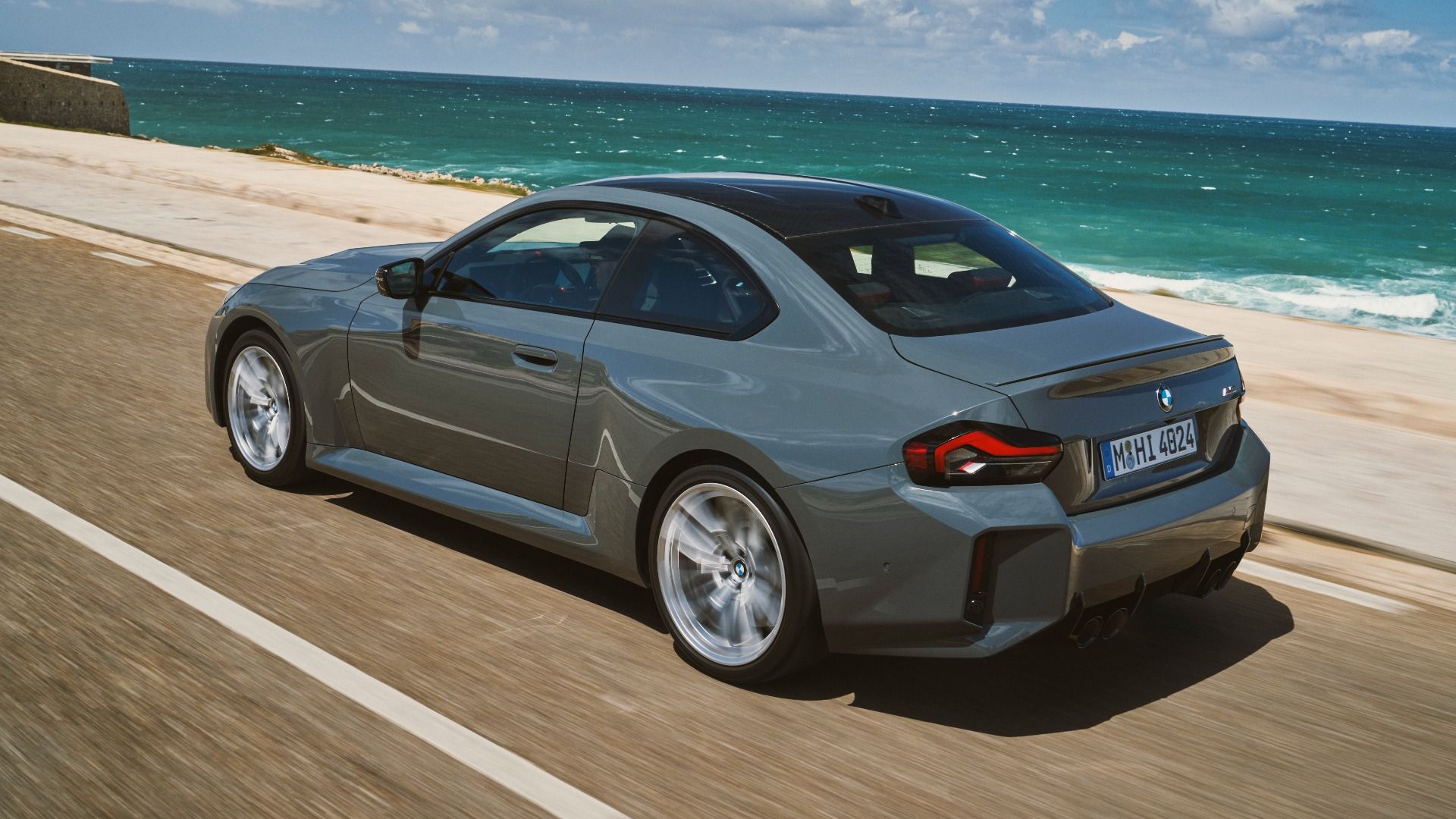 BMW M2 vs. M4: Comparing Two Sporty Siblings