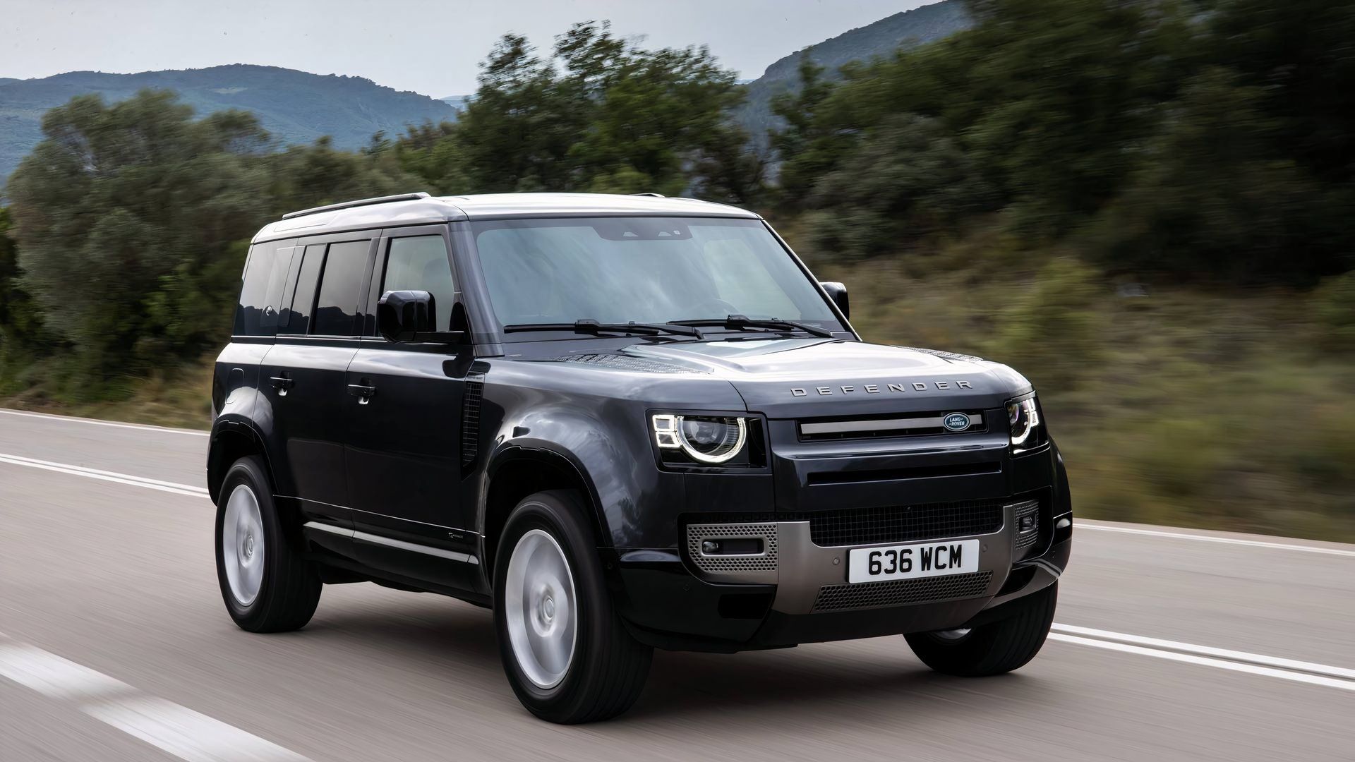 2025 Land Rover Defender Pricing, Photos & Specs
