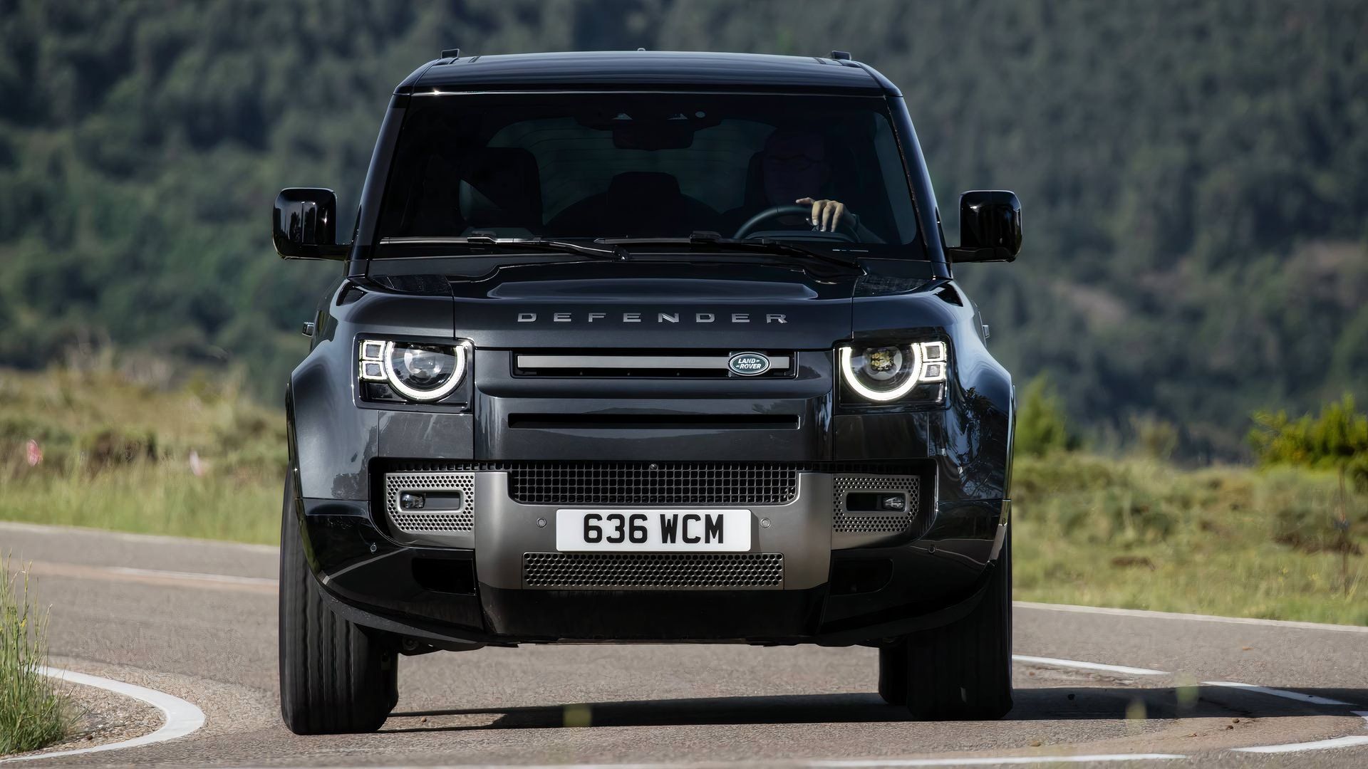 2025 Land Rover Defender Pricing, Photos & Specs