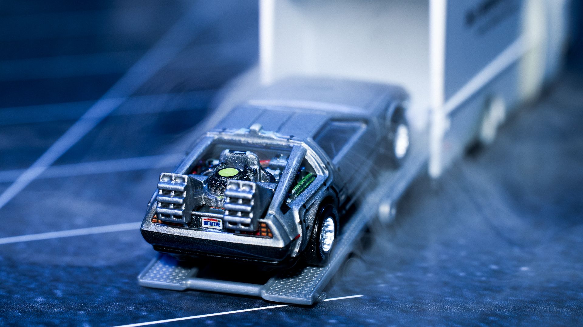 40th Anniversary Back To The Future Hot Wheels Set Features
