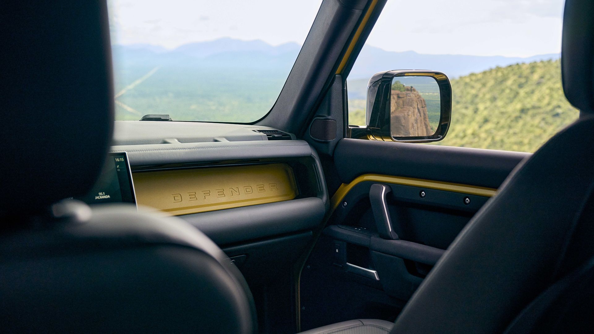 Land Rover Defender 110 Trophy Edition To Showcase New Global Competition