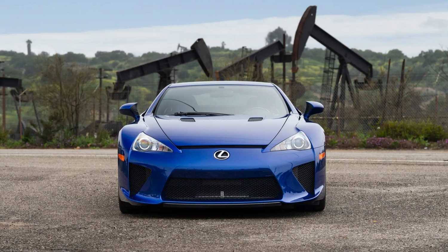 Blue Lfa The Only Blue-On-Blue Lexus LFA In America Was Barely Driven