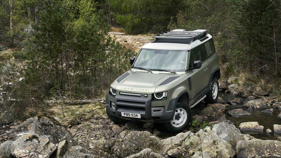 2025 Land Rover Defender Pricing, Photos & Specs